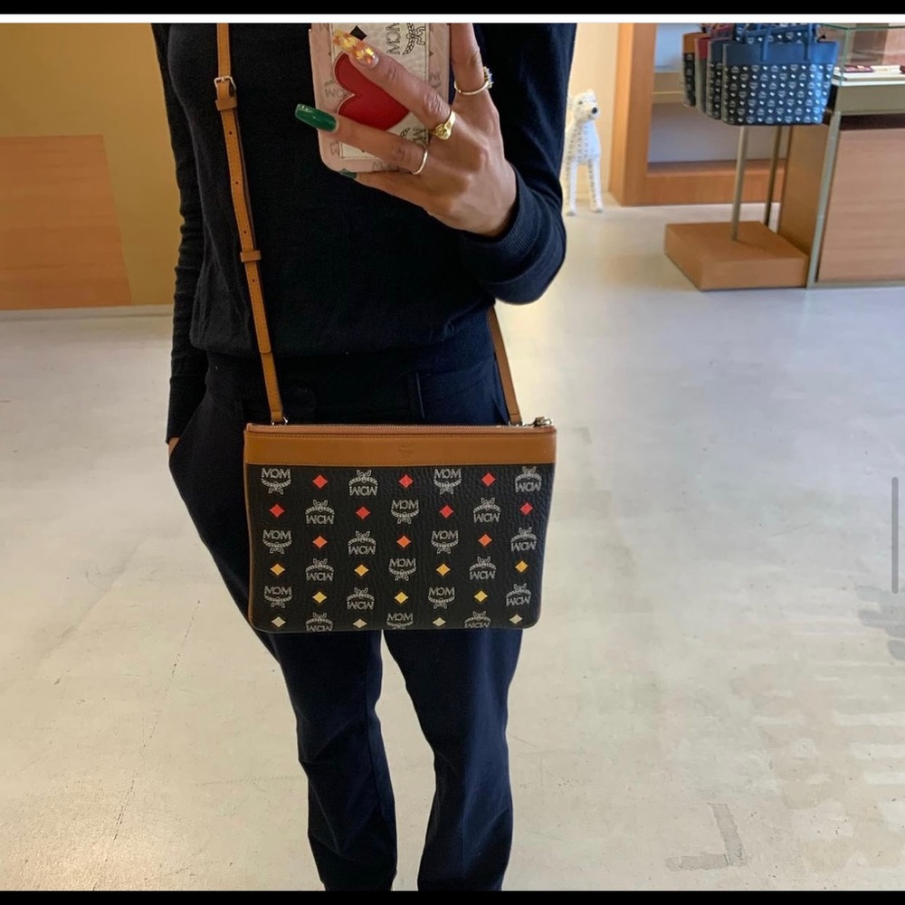 Limited stock! Price firm! MCM medium size crossbody pouch $480+ tax - Picture 7 of 12